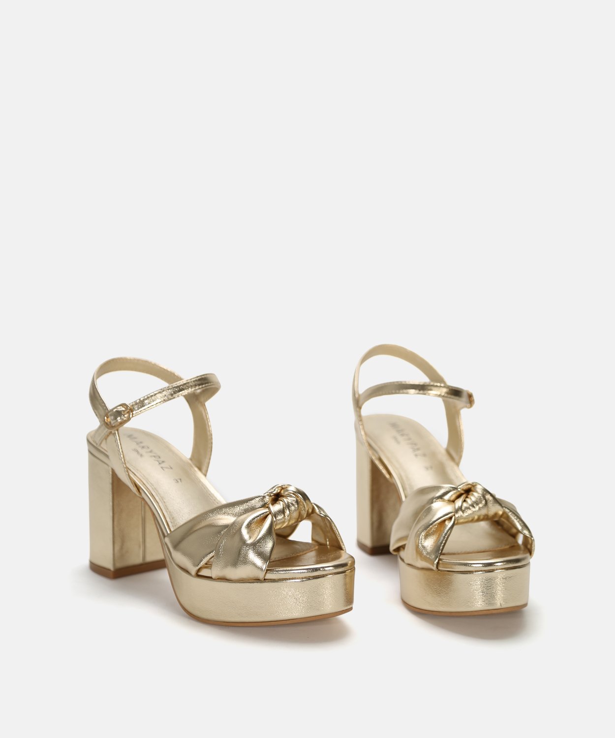 Sandalia plataforma nudo